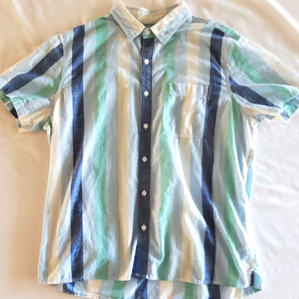American Eagle Men's XL Short Sleeve Shirt